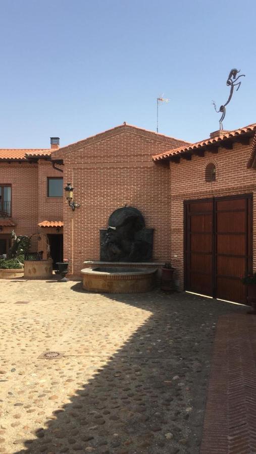 Affittacamere Casa Del Trotamundos Villamayor de Campos Esterno foto